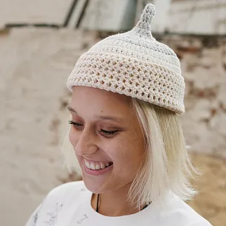 Шапка CHECK YA HEAD бежевая 25224/147