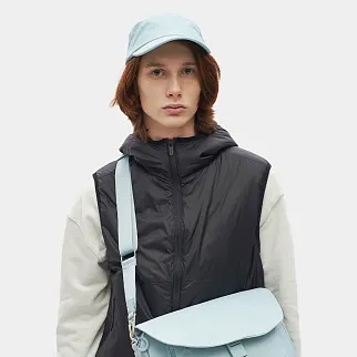 Бейсболка SHU светло-голубая