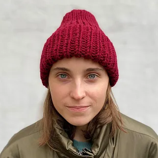Вязаная шапка KUKA бордовая слива