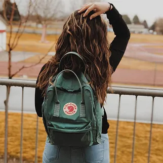 Рюкзак Fjallraven Kanken Frost Green (664)