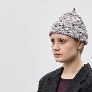 Шапка CHECK YA HEAD ракушки с хвостиком бежевая 2628/60