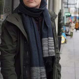 Большой шерстяной шарф Blueberry Night Folk