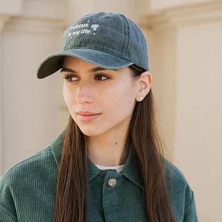 Бейсболка Faded с вышивкой circus is my life зеленая