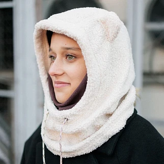 Капюшон Friend Function барашковый молочный с ушками