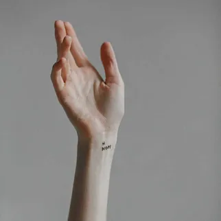 Временная татуировка My skin is my moulskin