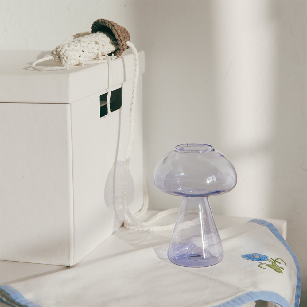 Ваза Грибочек прозрачная синяя