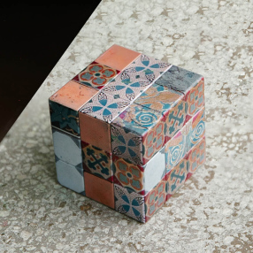 Кубик Рубика Плитка
