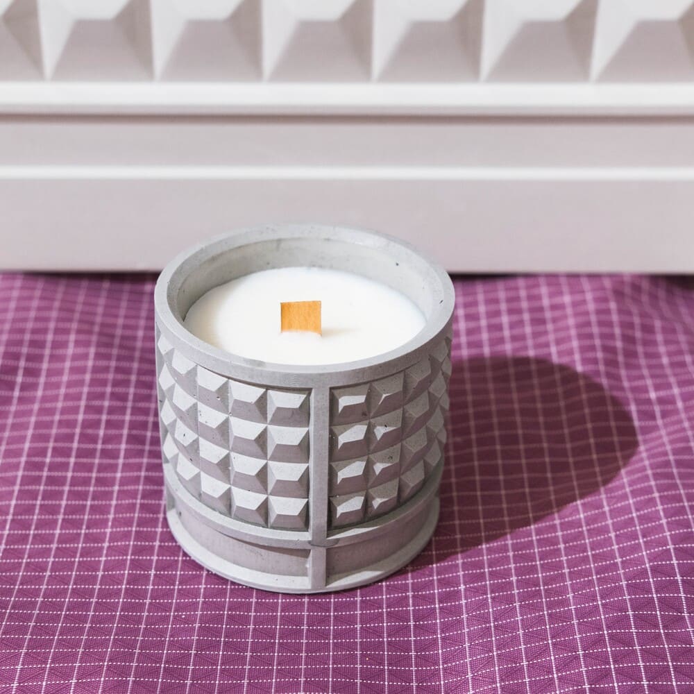 Свеча Забор Матвей Делает