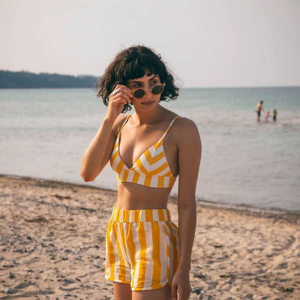 Купальник верх Dedicated Bikini Top Hemse Big Stripes Yellow - фото 2