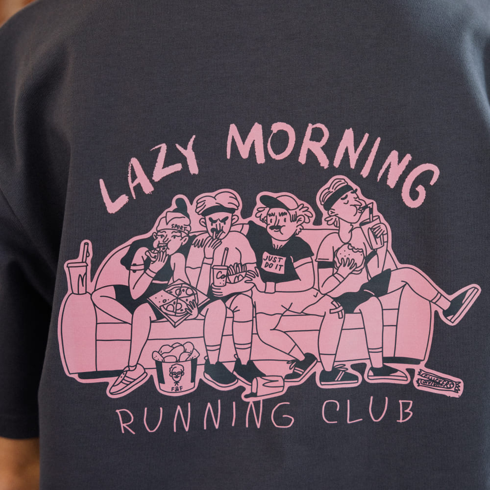 Футболка Friend Function Lazy Morning Running Club серая оверсайз  - фото 5