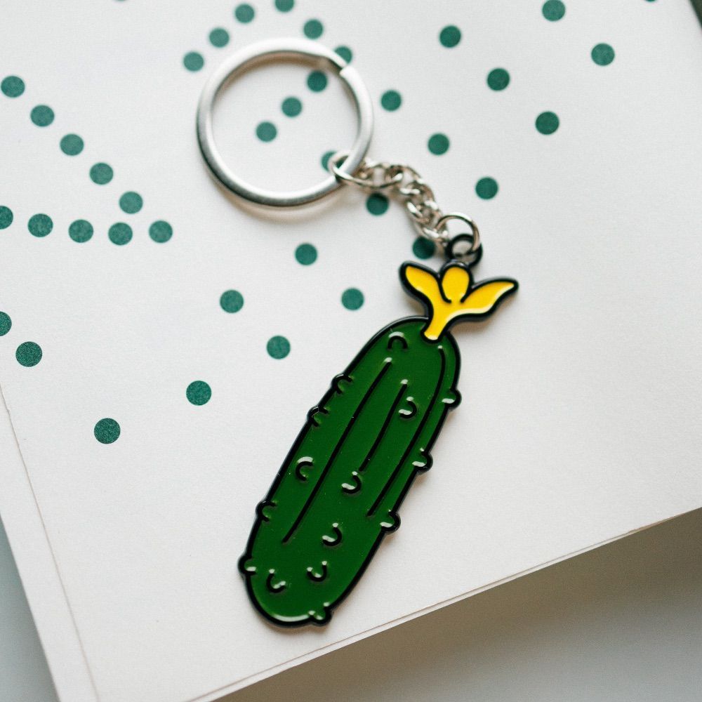 Брелок металлический FRIEND FUNCTION Огурец - фото 1