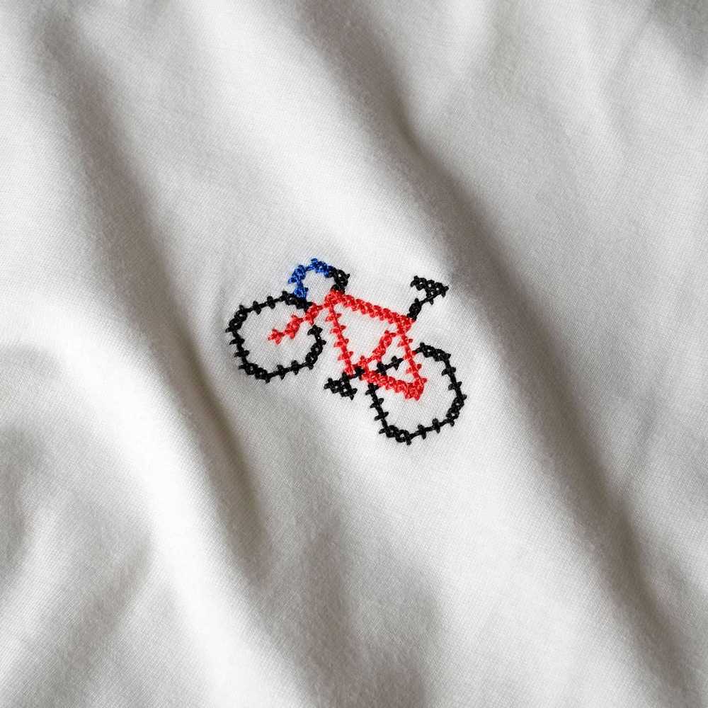 Футболка Dedicated Mysen Cross Stitched Bike Off-White женская - фото 1
