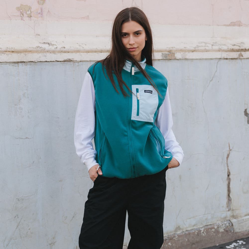 Жилетка флисовая Friend Function морская волна