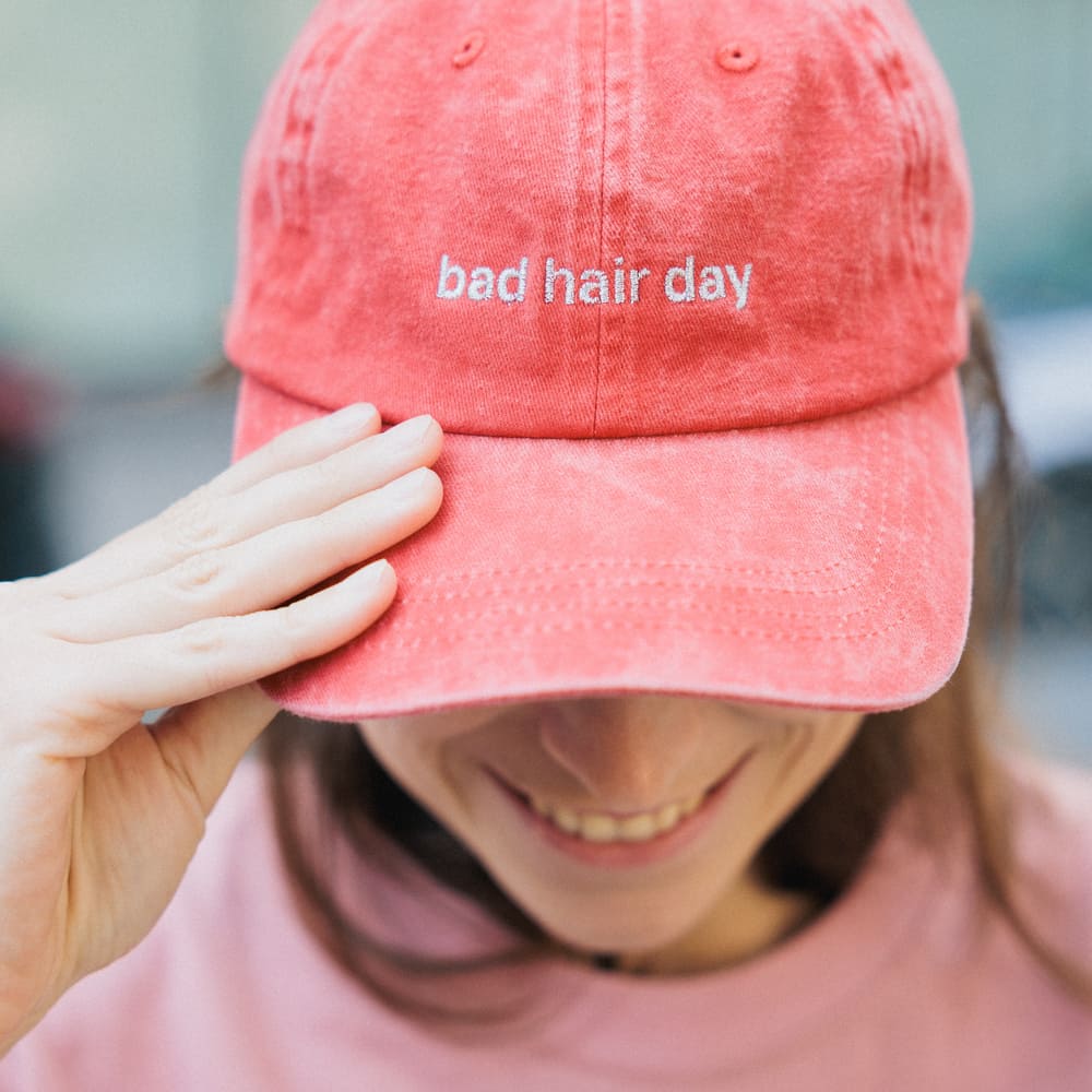 Кепка Friend Function bad hair day красная с серебряной нитью