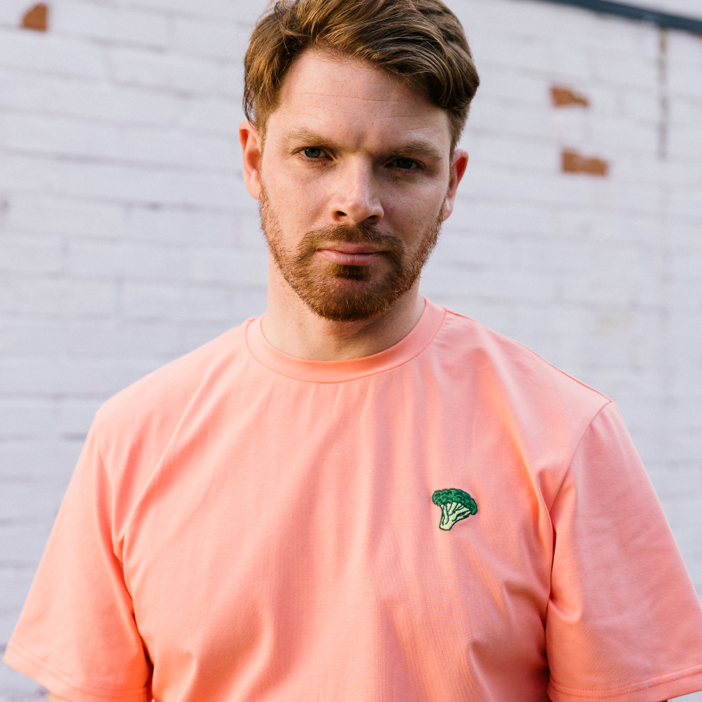 Футболка Friend Function коралловая с брокколи