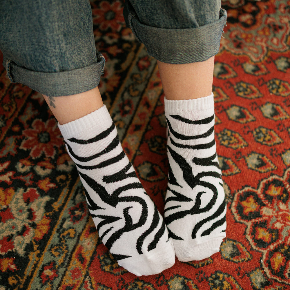 Носки зебровые Friend Function 36-40 короткие