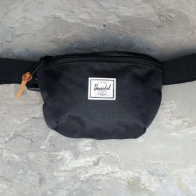 Сумка Herschel Fourteen Black