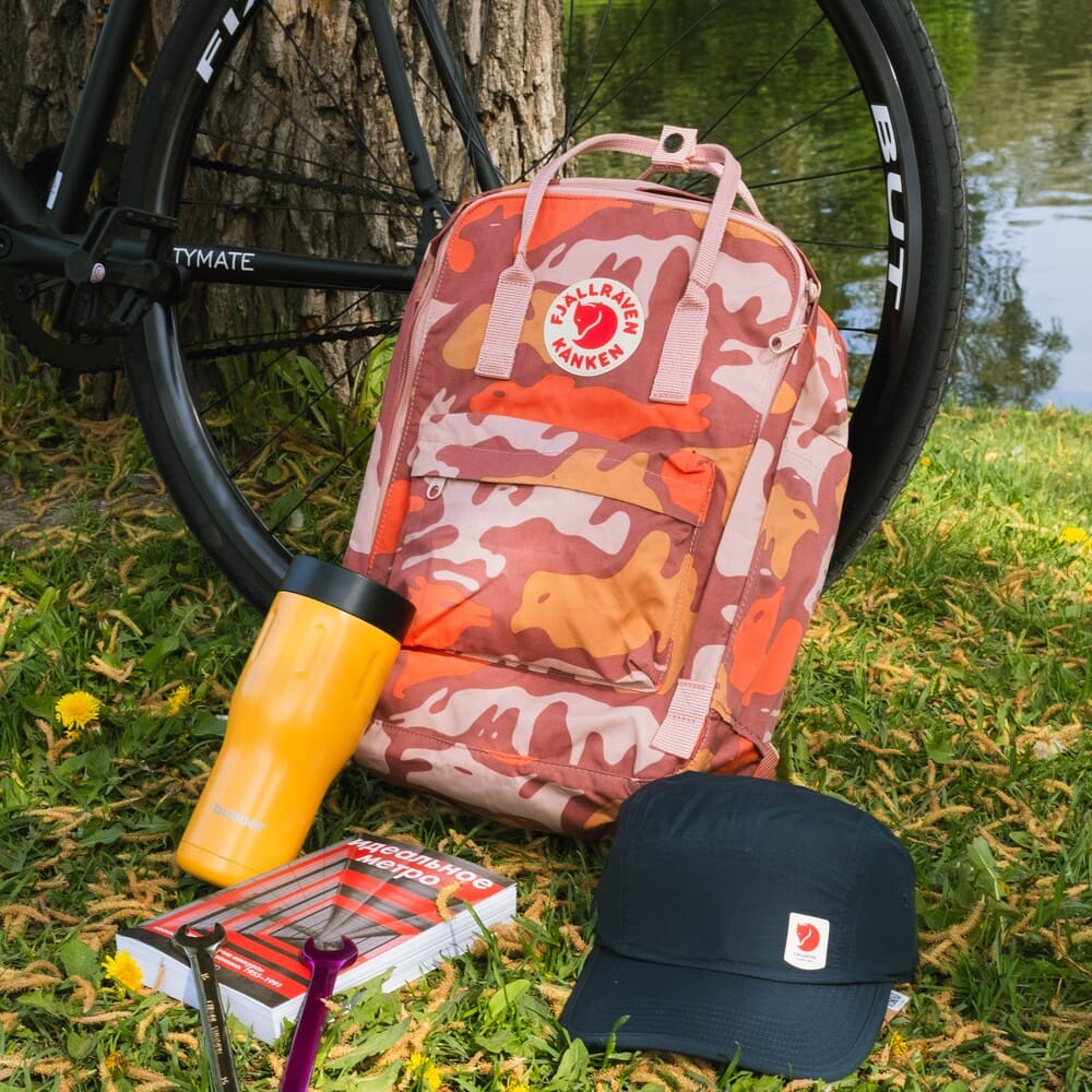 Рюкзак Fjallraven Kanken Graphics Laptop 15 Nimbus Blue - Hidden Animals