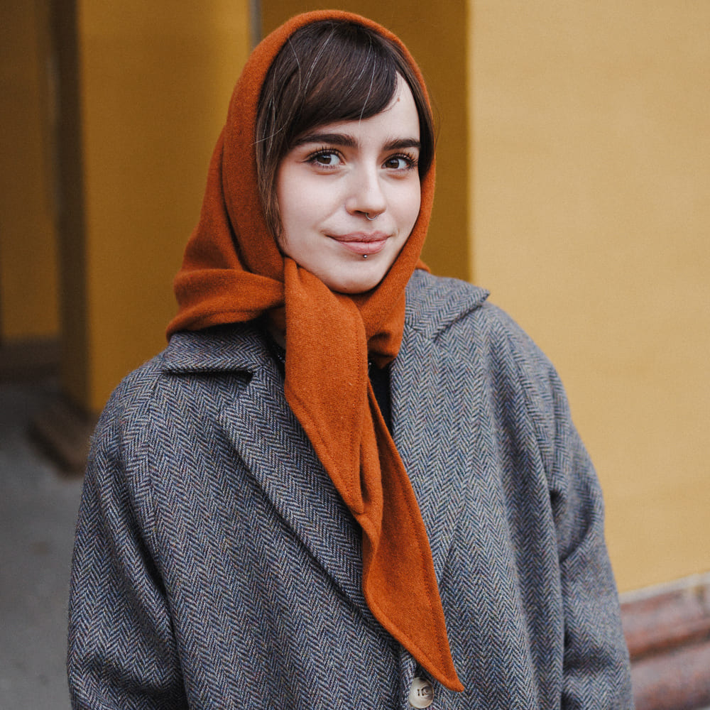 Косынка Friend Function шерстяная и терракотовая - фото 6