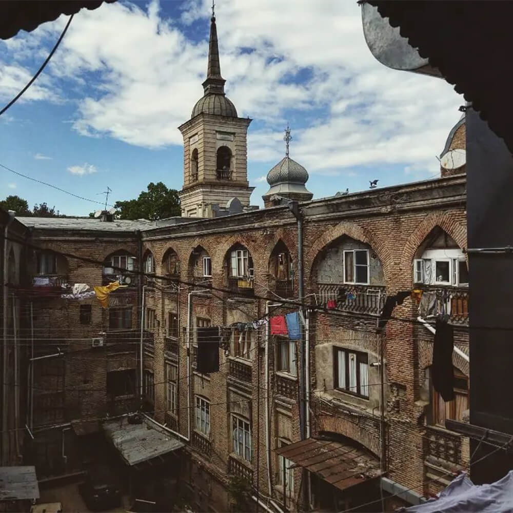 Книга Истории домов Тбилиси, рассказанные их жителями - фото 5
