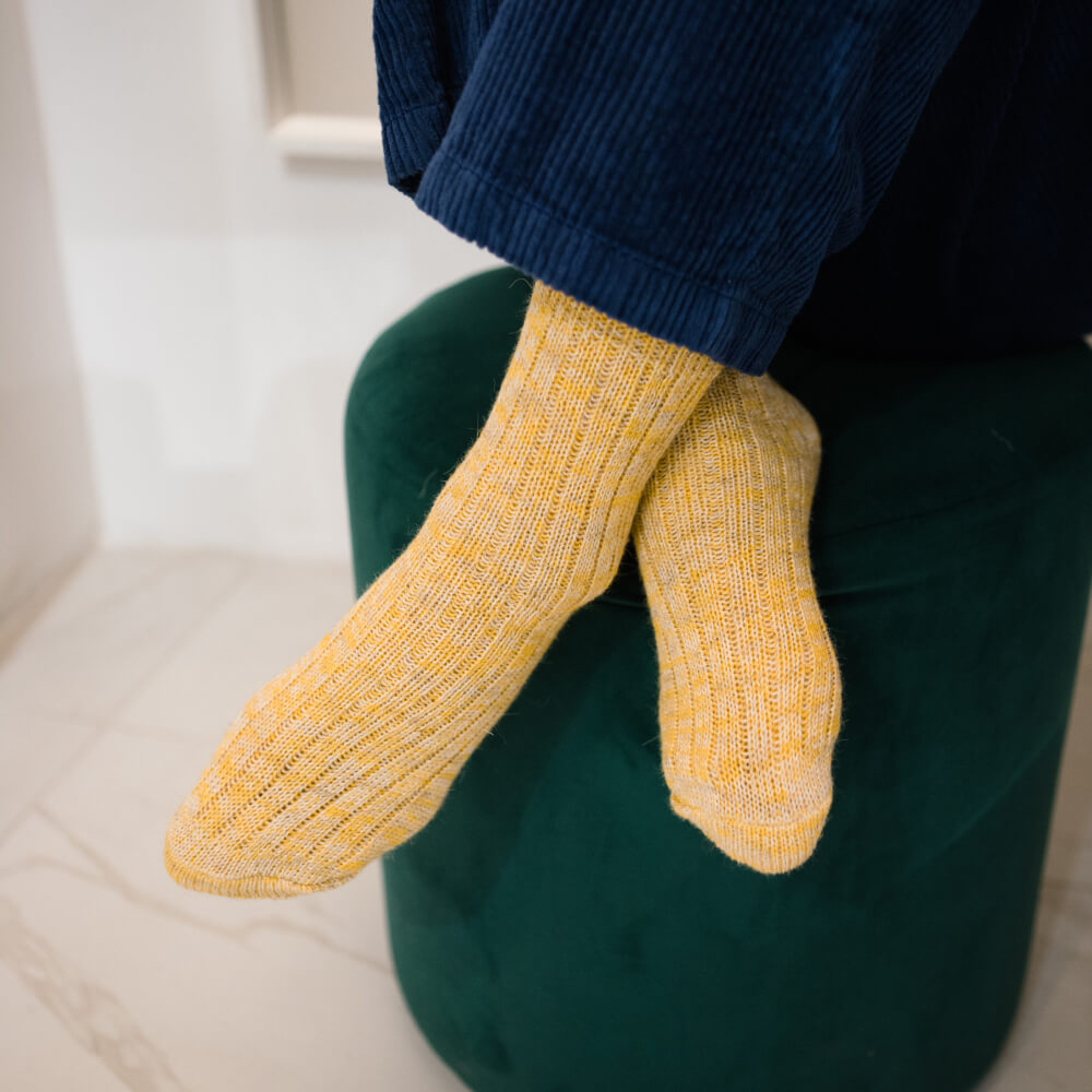 Шерстяные носки Friend Function желтые - фото 1