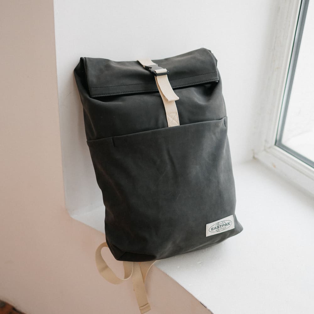 Рюкзак EASTPAK Up Roll Upgrained Black