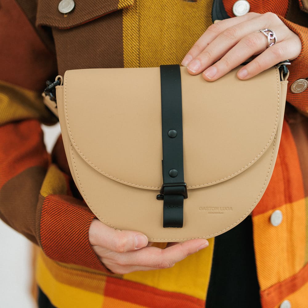 Кроссбоди сумка Gaston Luga Splash Moon Latte