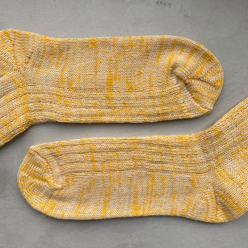 Шерстяные носки Friend Function желтые - фото 8