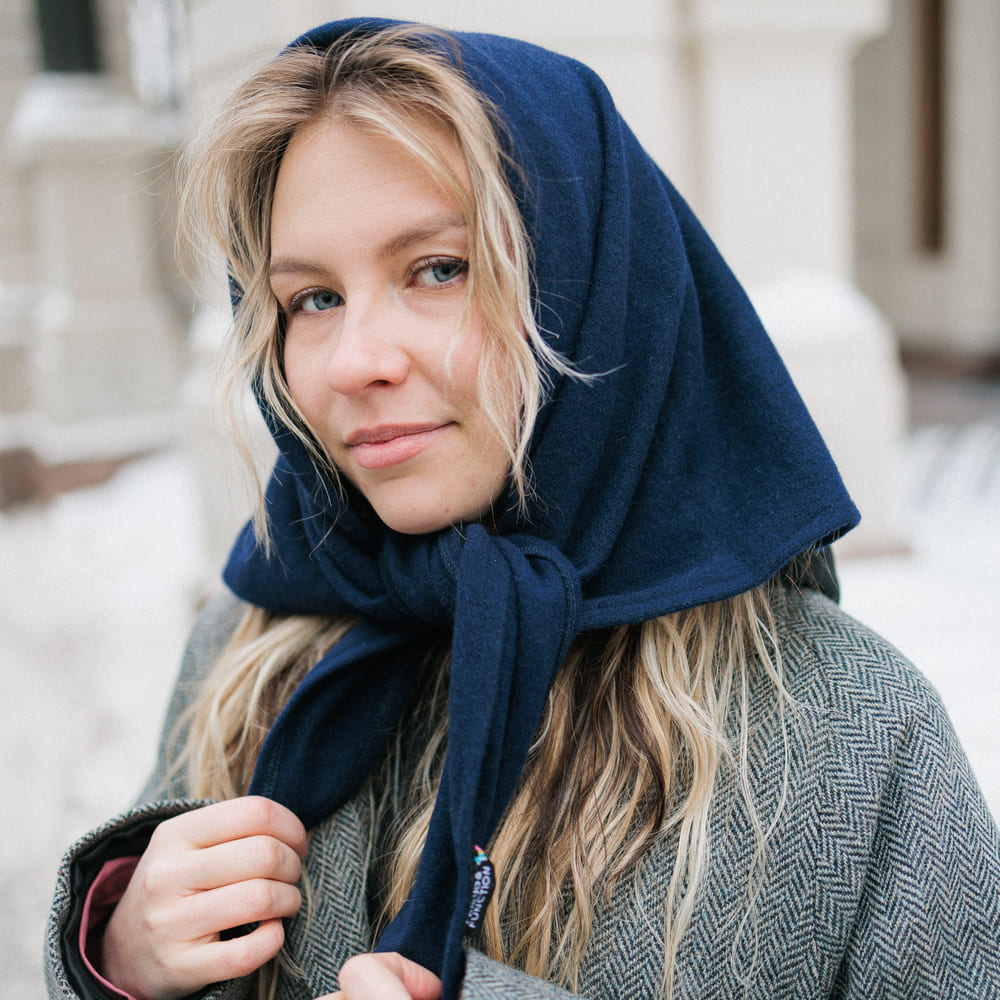 Косынка Friend Function шерстяная невидимый синий