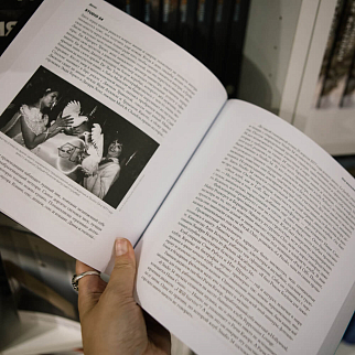 Книга История диджеев The History Of The Disc Jockey