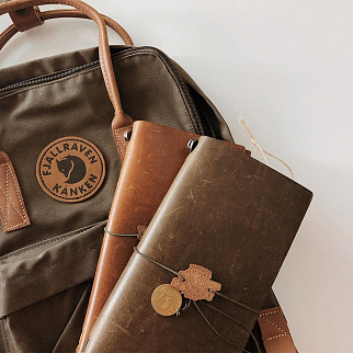 Рюкзак Fjallraven Kanken No2 Laptop 15 Dark Olive (633)