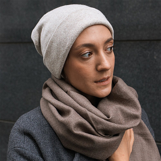 Шапка шерстяная Friend Function Топленое молоко