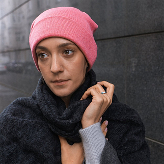 Шапка шерстяная Friend Function Клюква