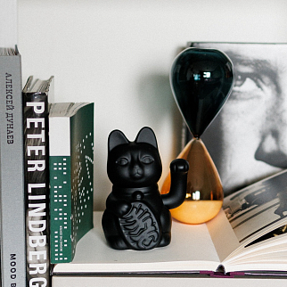 Манэки-нэко - Lucky Cat черный матовый