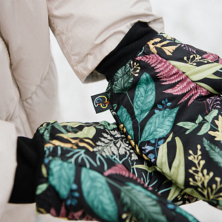 Дутые варежки Friend Function ботанические