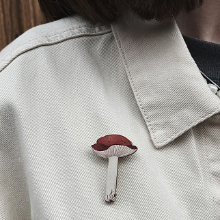 Деревянная брошка PlantMyBones Сыроежка