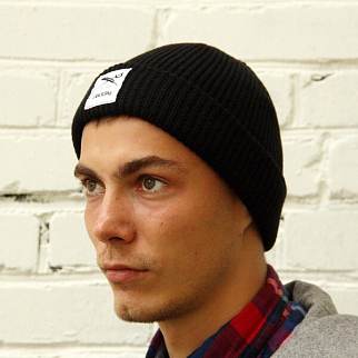 Шапка Iriedaily Kreuzkoelln черная