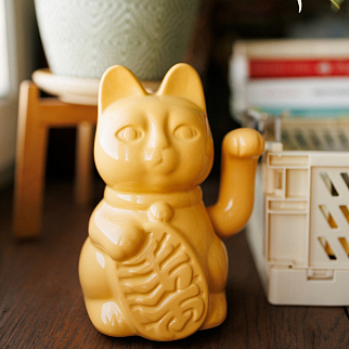 Манэки-нэко - Lucky Cat жёлтый