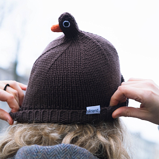 Шапка Friend Function Будь как голубь кофейный