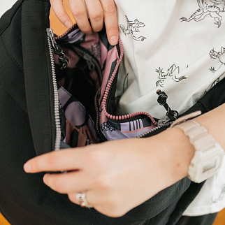 Сумка Friend Function ИЗИ черная с бордовым